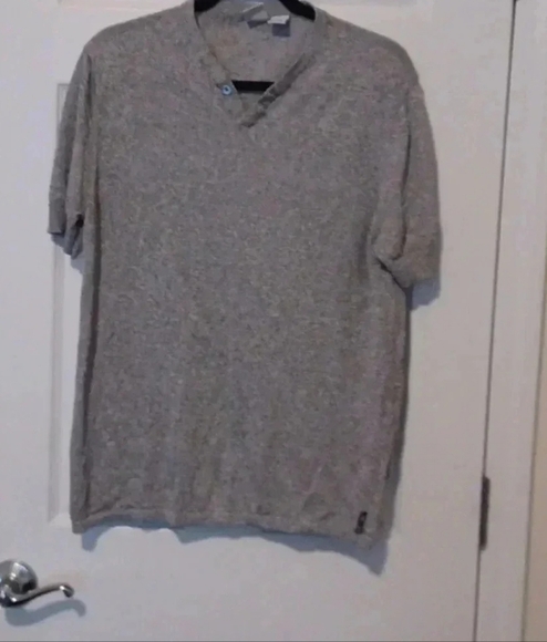 🌹AX Men's vneck tshirt - Picture 10 of 10